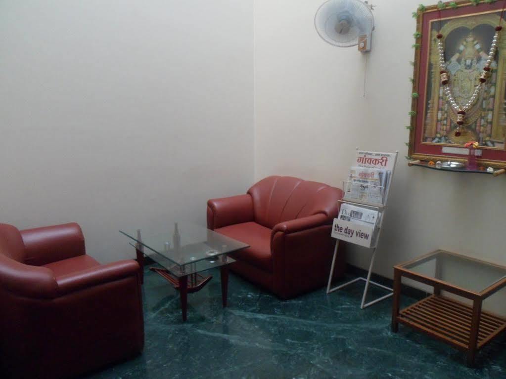 Pooja International Nashik Hotel Kültér fotó