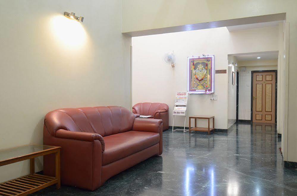 Pooja International Nashik Hotel Kültér fotó